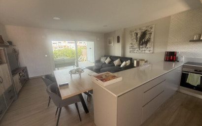 Herverkoop - Plat -
Entre Naranjos - Vistabella golf Los Montesinos