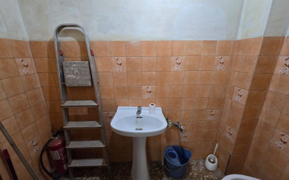 Herverkoop - Herenhuis -
Salinas