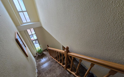 Herverkoop - Herenhuis -
Salinas