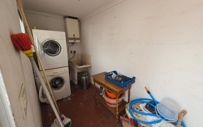 Herverkoop - Herenhuis -
Salinas