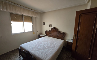 Herverkoop - Herenhuis -
Salinas