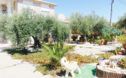 Resale - Villa -
Fortuna - FORTUNA