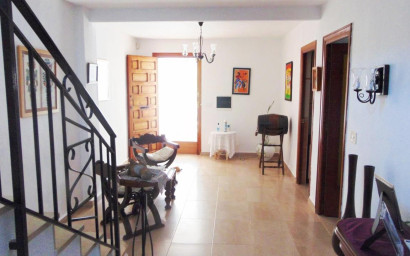 Resale - Villa -
Fortuna - FORTUNA