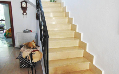 Resale - Villa -
Fortuna - FORTUNA