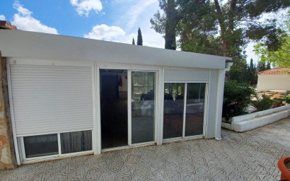 Herverkoop - Villa -
Sax