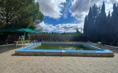 Herverkoop - Villa -
Sax