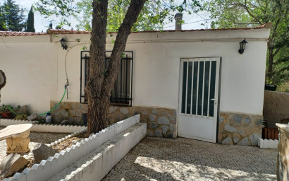 Herverkoop - Villa -
Sax