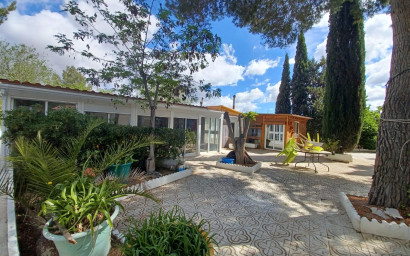 Herverkoop - Villa -
Sax