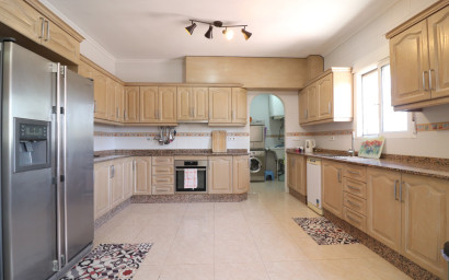 Revente - Maison de campagne -
Catral - Catral - Country