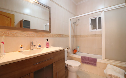 Revente - Maison de campagne -
Catral - Catral - Country