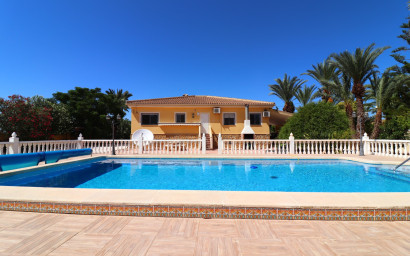 Revente - Maison de campagne -
Catral - Catral - Country