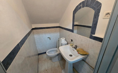 Resale - Townhouse -
Sax