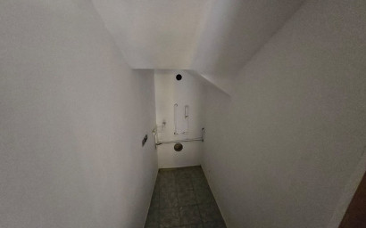 Resale - Townhouse -
Sax