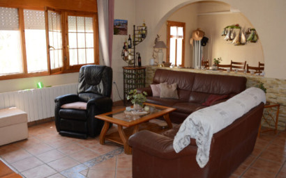 Herverkoop - Villa -
Daya Vieja