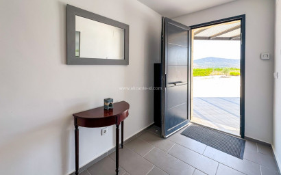 Resale - Villa -
Hondón de las Nieves - HONDON DE LAS NIEVES