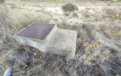 Revente - Terrain -
Sax