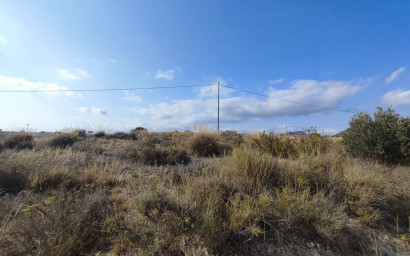 Revente - Terrain -
Sax