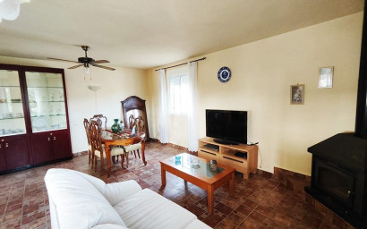 Resale - Villa -
Fortuna - FORTUNA