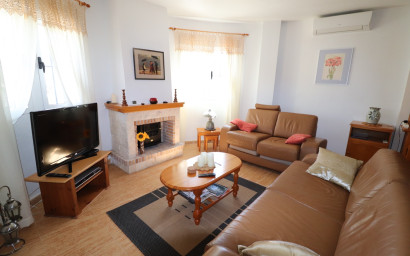 Resale - Villa -
Castalla - Castalla Internacional