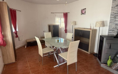 Herverkoop - Villa -
Fortuna