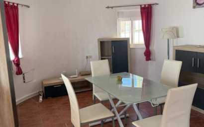 Herverkoop - Villa -
Fortuna