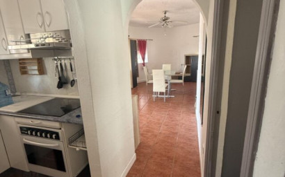 Herverkoop - Villa -
Fortuna