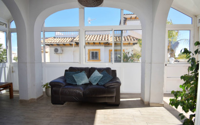 Herverkoop - Villa -
Orihuela Costa - Playa Flamenca