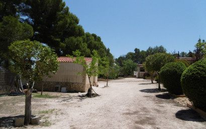 Resale - Villa -
Yecla