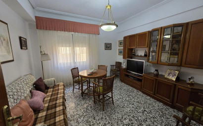 Revente - Appartement -
Sax