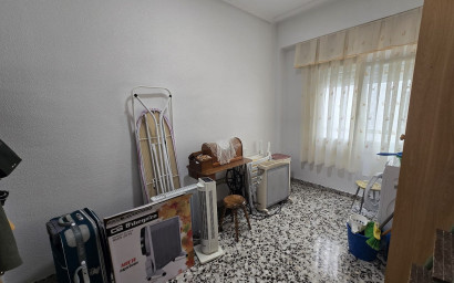 Revente - Appartement -
Sax