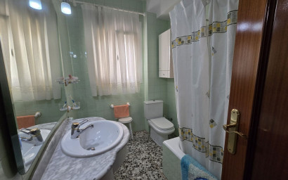 Revente - Appartement -
Sax