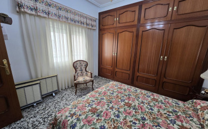 Revente - Appartement -
Sax