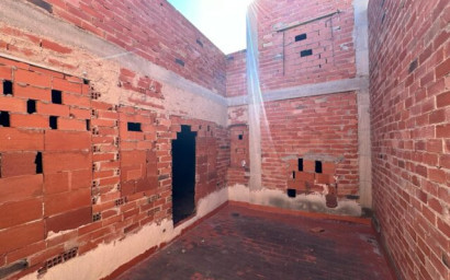 Resale - Townhouse -
La Romana