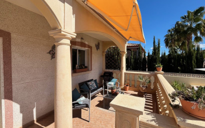 Resale - Villa -
Hondón de las Nieves - Urbaniz La Montañosa