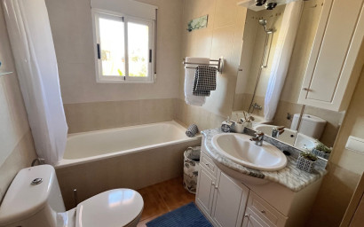 Resale - Villa -
Hondón de las Nieves - Urbaniz La Montañosa