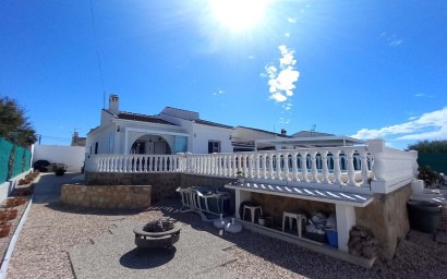 Revente - Maison mitoyenne -
Torrevieja - Costa Blanca