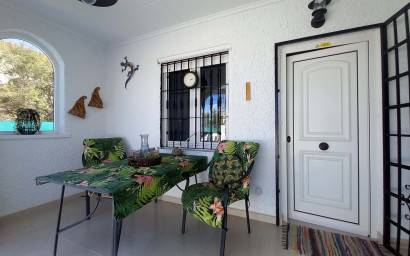 Revente - Maison mitoyenne -
Torrevieja - Costa Blanca