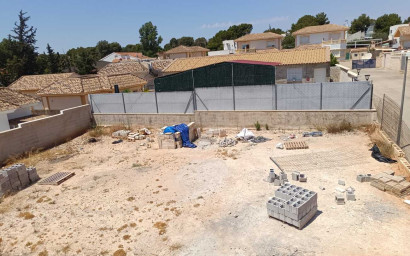 Resale - Land -
Fortuna - El Reloj