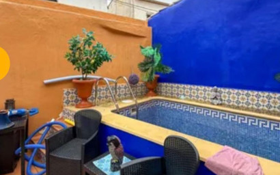 Herverkoop - Herenhuis -
Chirivel - El Contador