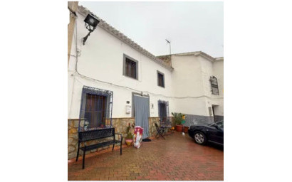 Herverkoop - Herenhuis -
Chirivel - El Contador