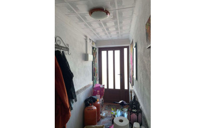 Herverkoop - Herenhuis -
Chirivel - El Contador