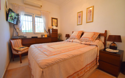 Herverkoop - Villa -
Orihuela Costa - Los Balcones