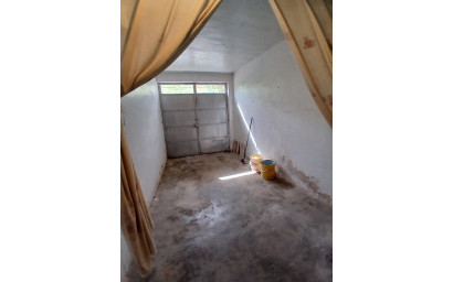 Revente - Maison mitoyenne -
Yecla