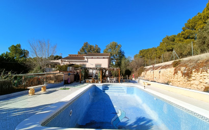 Herverkoop - Villa -
La Romana