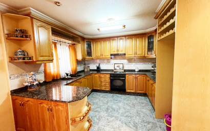 Herverkoop - Villa -
La Romana