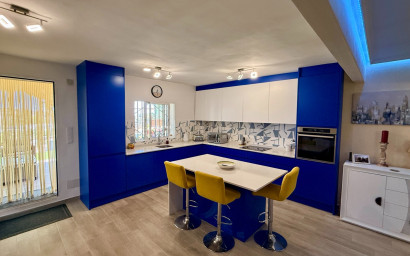 Resale - Villa -
Elche - Center