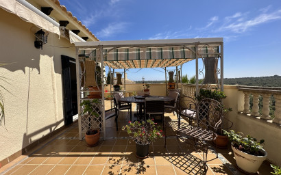 Revente - Villa -
Villamartín