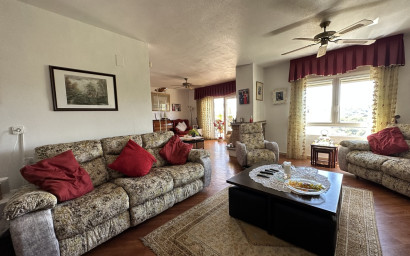 Revente - Villa -
Villamartín