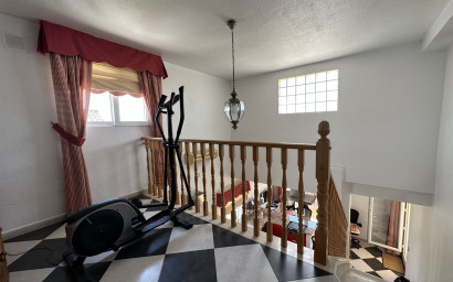 Revente - Villa -
Villamartín