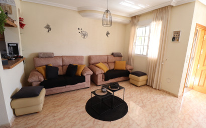 Herverkoop - Herenhuis -
Orihuela Costa - Las Filipinas